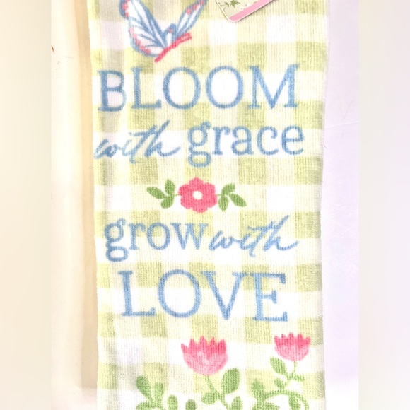 Set of 2 Bloom with Grace Grow with Love Kitchen Towels Green Checks Flowers - Picture 7 of 7